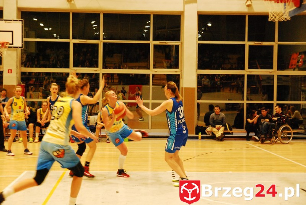 KSK Stal Brzeg bardzo pewnie wygrywa z MKS Polkowice [fotorelacja]