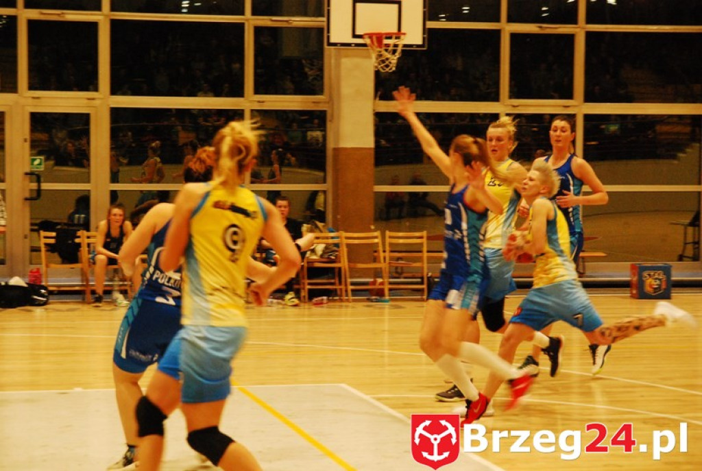 KSK Stal Brzeg bardzo pewnie wygrywa z MKS Polkowice [fotorelacja]