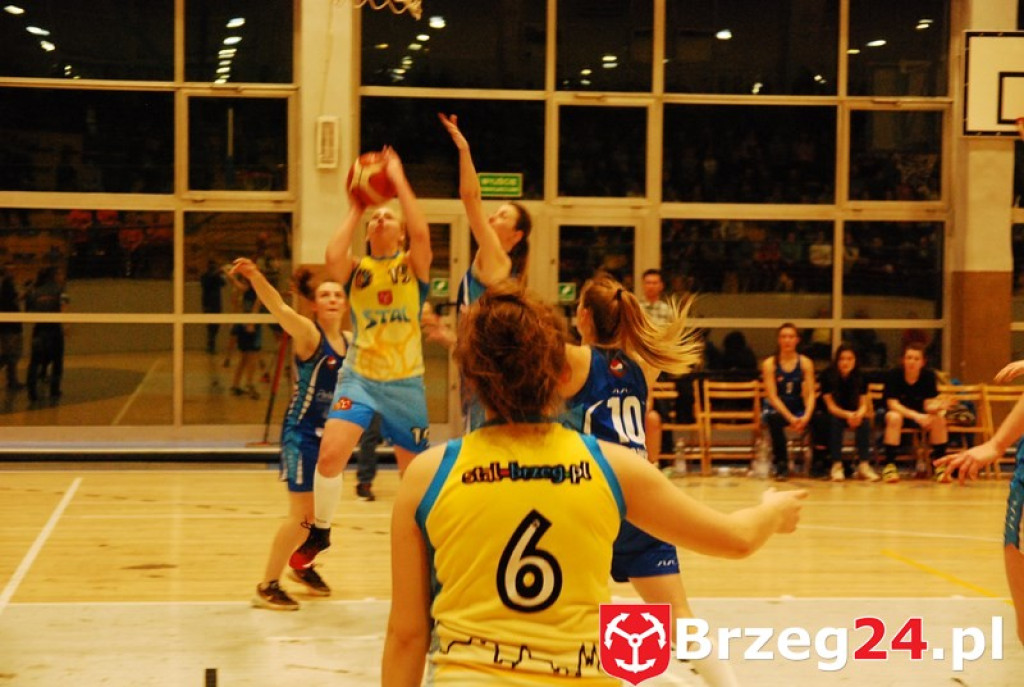 KSK Stal Brzeg bardzo pewnie wygrywa z MKS Polkowice [fotorelacja]