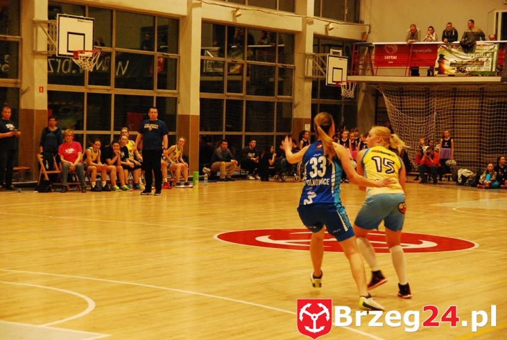 KSK Stal Brzeg bardzo pewnie wygrywa z MKS Polkowice [fotorelacja]