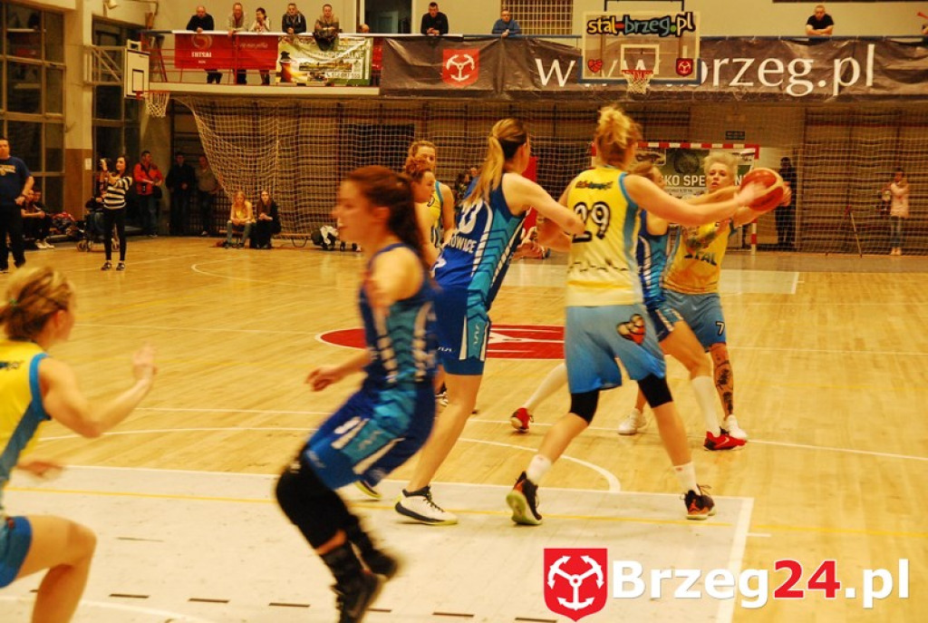 KSK Stal Brzeg bardzo pewnie wygrywa z MKS Polkowice [fotorelacja]