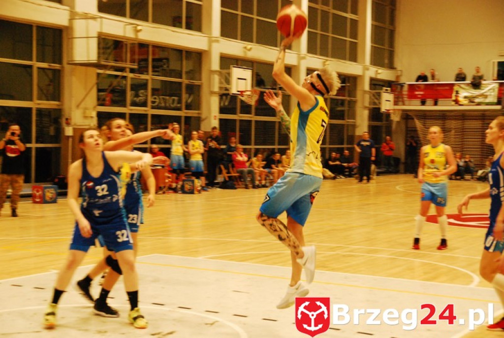 KSK Stal Brzeg bardzo pewnie wygrywa z MKS Polkowice [fotorelacja]