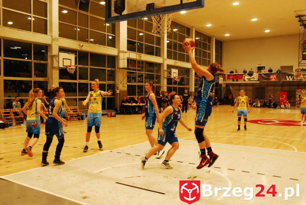 KSK Stal Brzeg bardzo pewnie wygrywa z MKS Polkowice [fotorelacja]