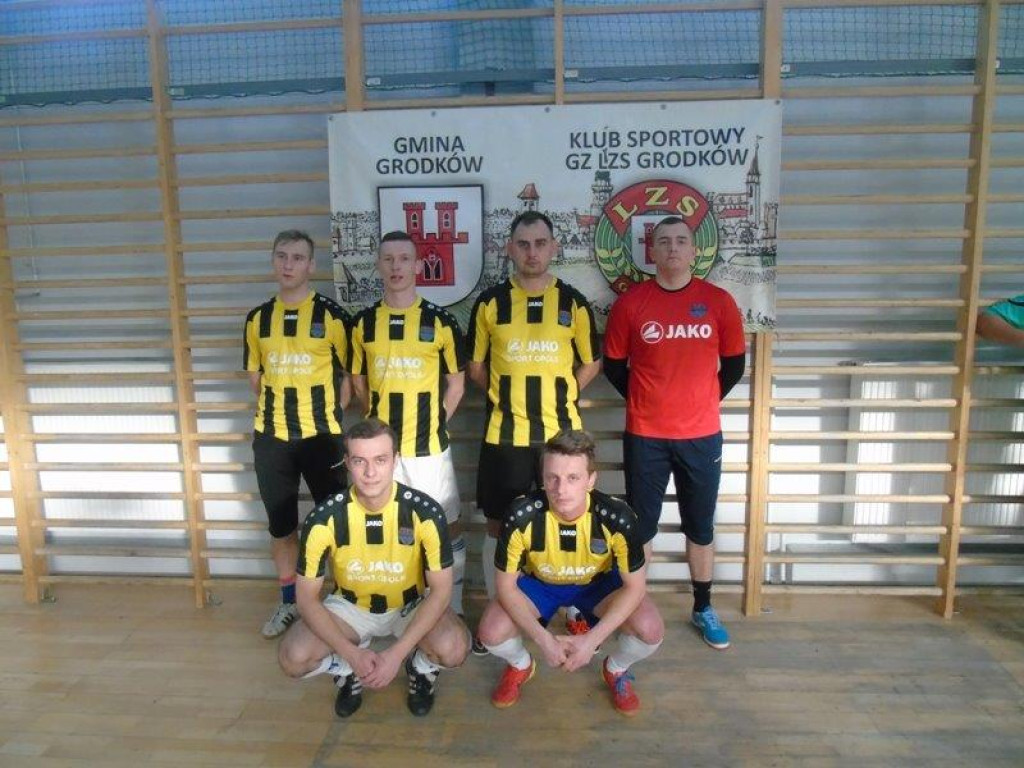 Rozgrywki seniorów o puchar GZ LZS Grodków