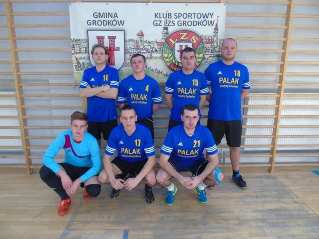 Rozgrywki seniorów o puchar GZ LZS Grodków