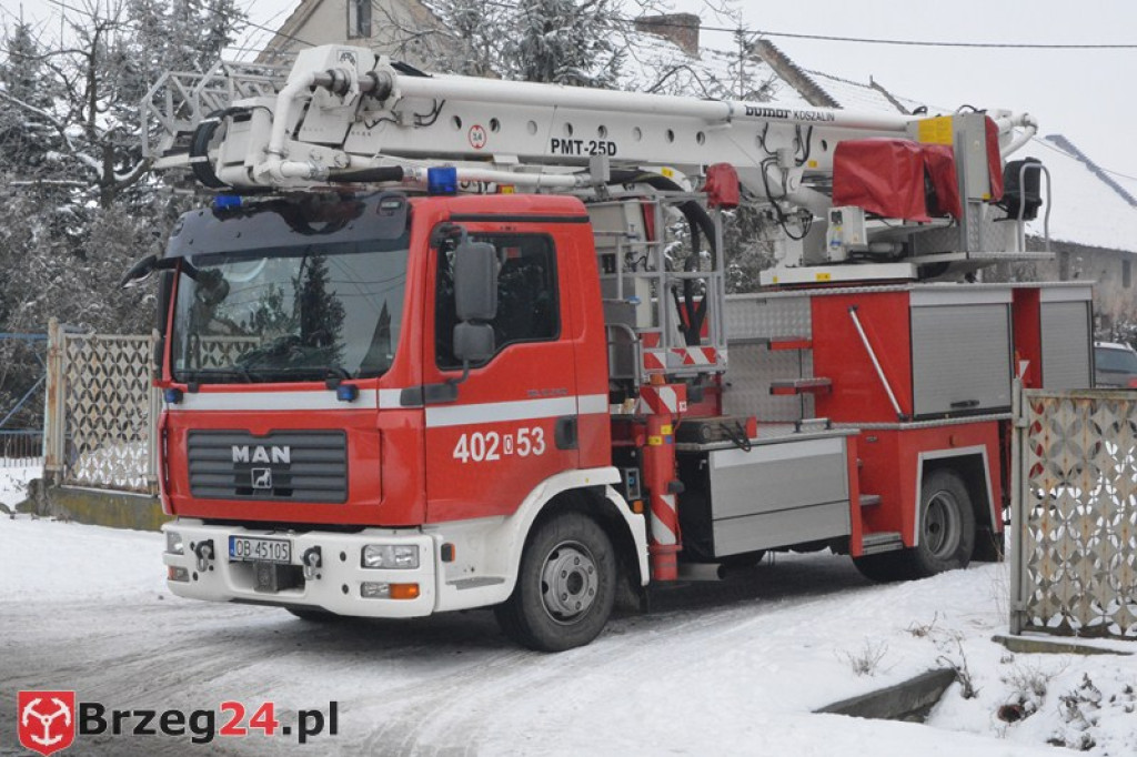 Pożar warsztatu w Goli Grodkowskiej. Straty mogą być bardzo duże