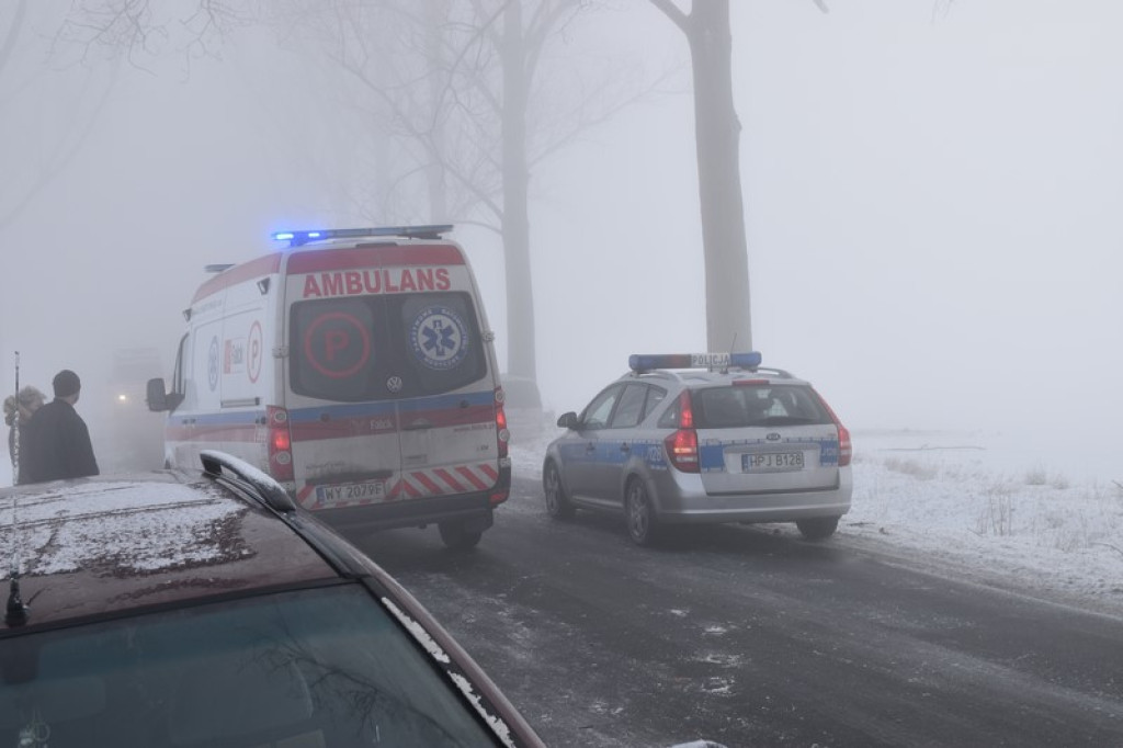 Cztery osobówki i autobus zderzyły się pod Mąkoszycami
