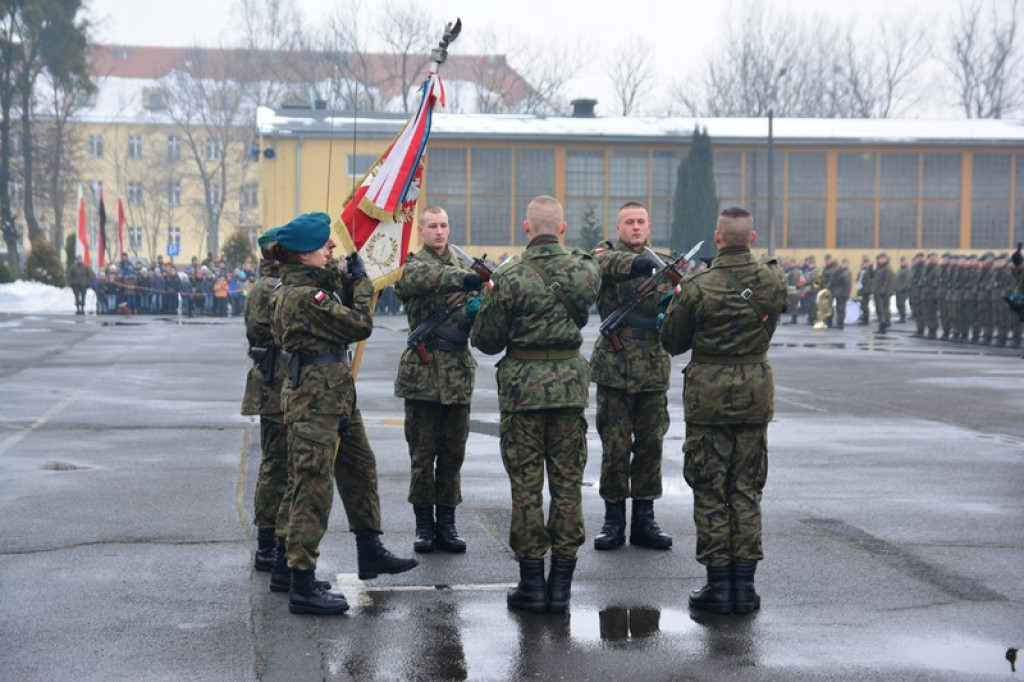 83 elewów złożyło przysięgę w 1. Brzeskim Pułku Saperów