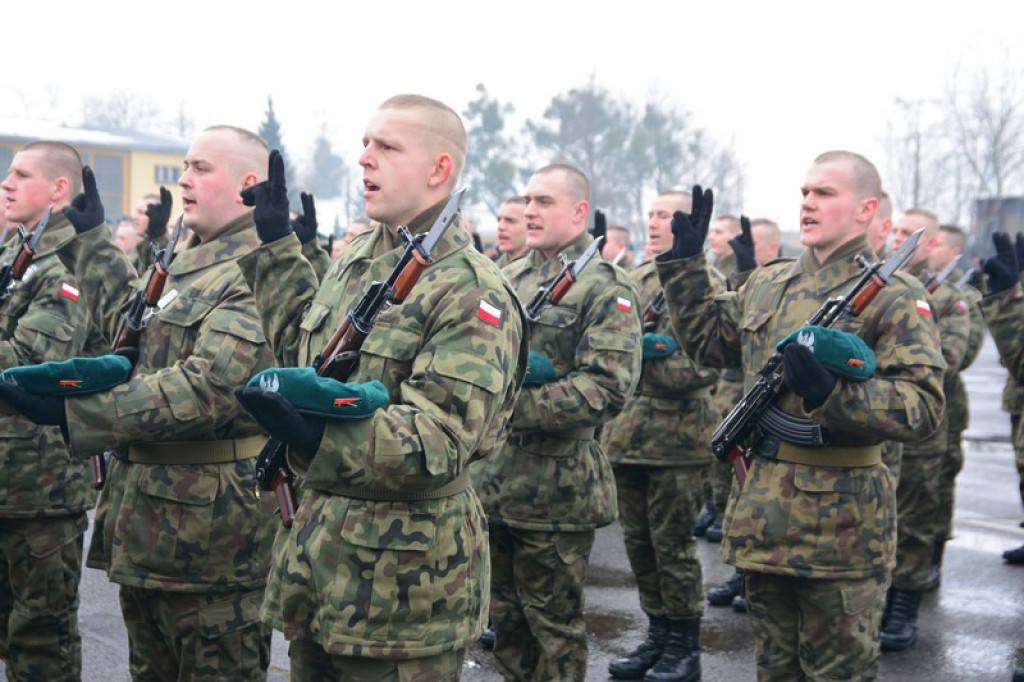 83 elewów złożyło przysięgę w 1. Brzeskim Pułku Saperów