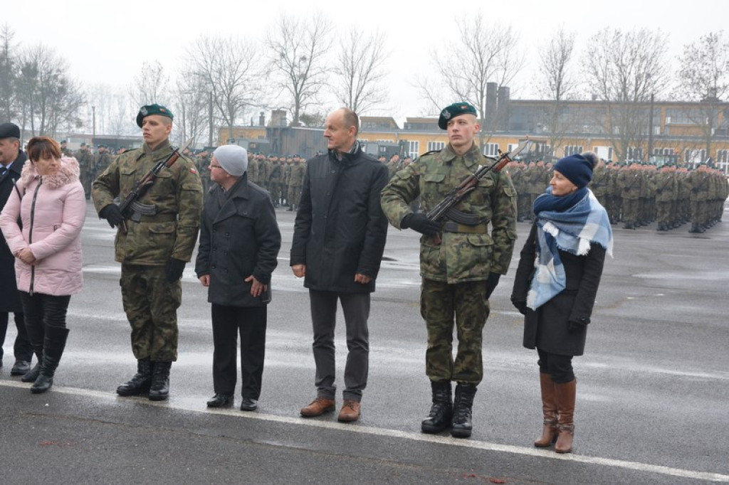 83 elewów złożyło przysięgę w 1. Brzeskim Pułku Saperów