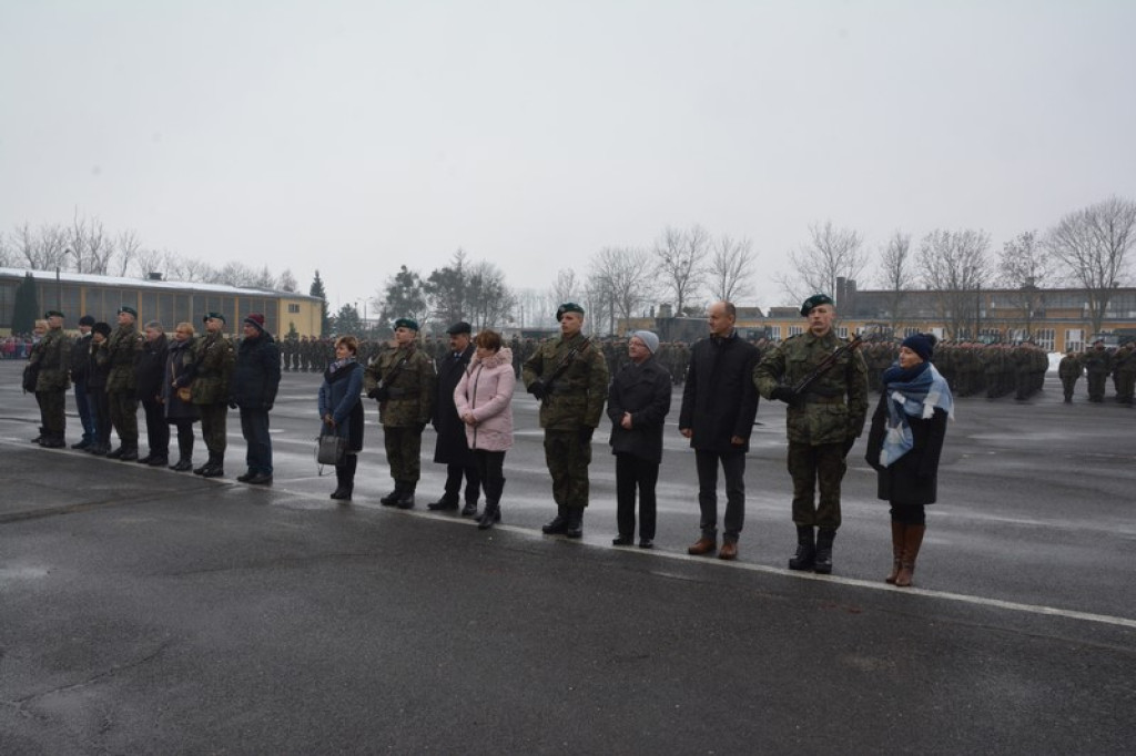 83 elewów złożyło przysięgę w 1. Brzeskim Pułku Saperów