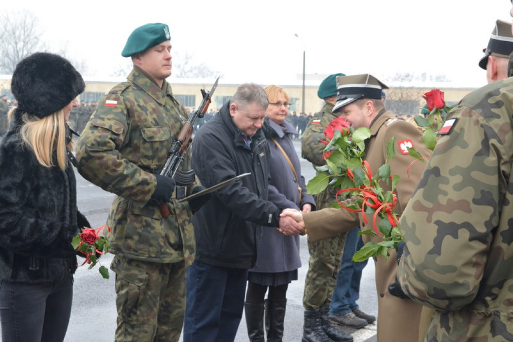 83 elewów złożyło przysięgę w 1. Brzeskim Pułku Saperów