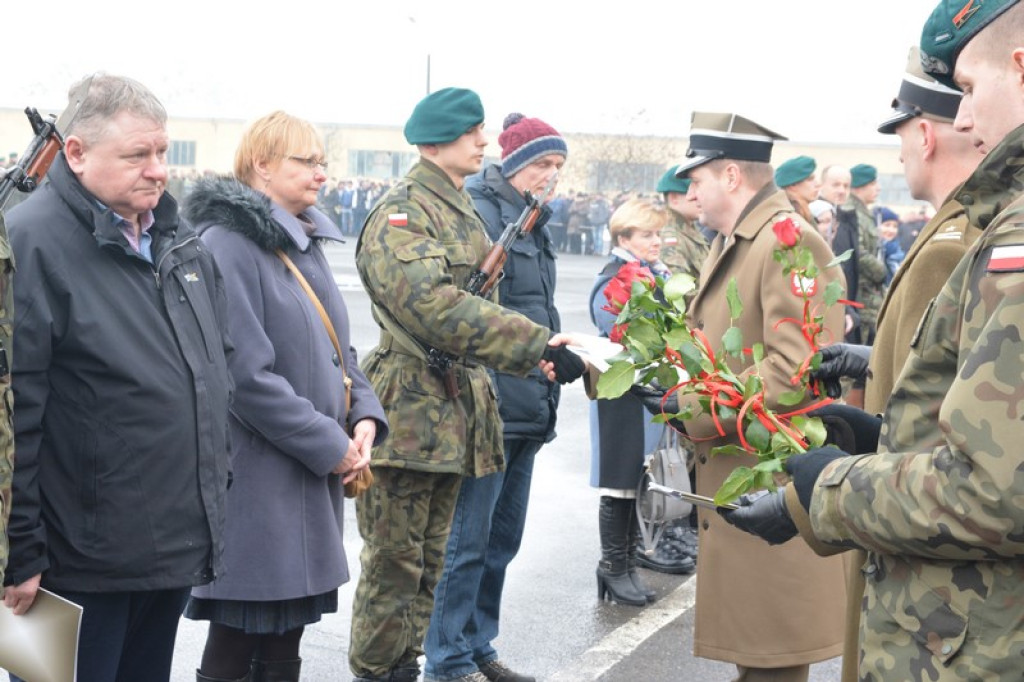 83 elewów złożyło przysięgę w 1. Brzeskim Pułku Saperów