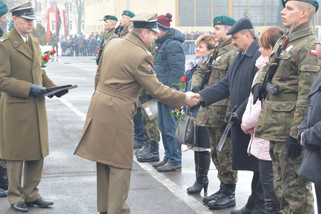 83 elewów złożyło przysięgę w 1. Brzeskim Pułku Saperów