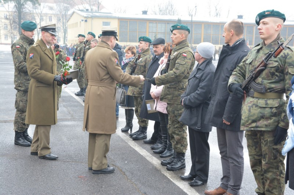 83 elewów złożyło przysięgę w 1. Brzeskim Pułku Saperów