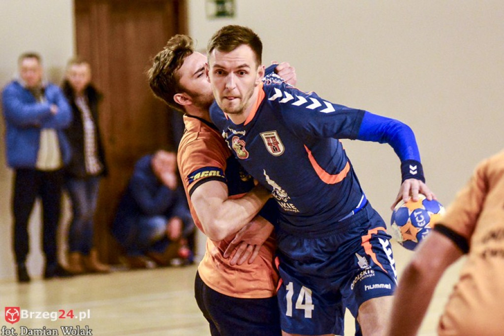 Olimp nokautuje rywali. Dobry mecz w wykonaniu Olimpijczyków.