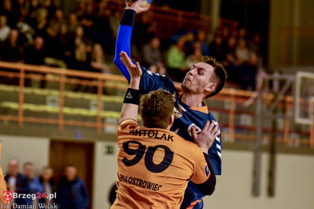 Olimp nokautuje rywali. Dobry mecz w wykonaniu Olimpijczyków.