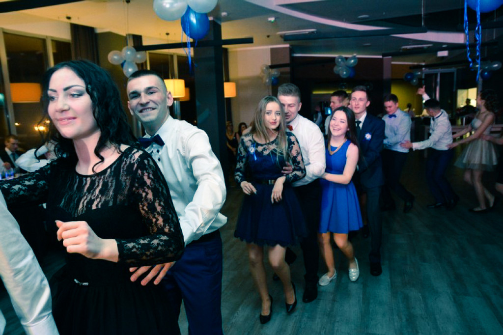 Studniówka Zespołu Szkół Budowlanych w Brzegu [fotogaleria]