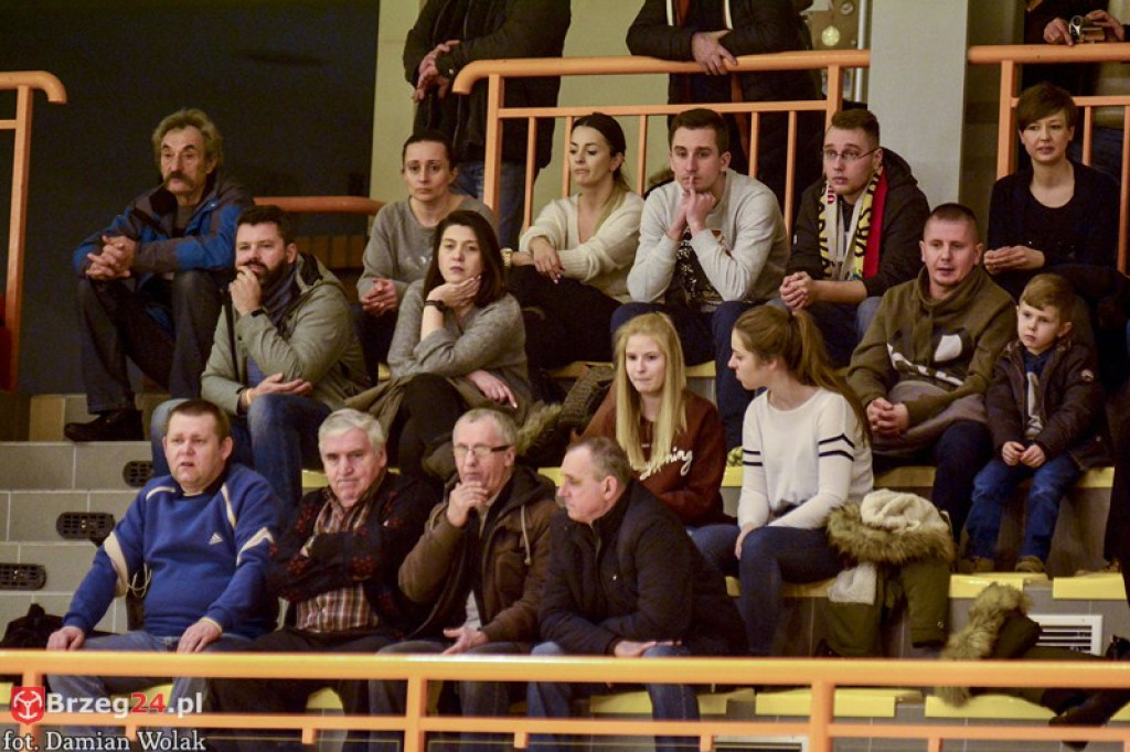 Olimp nokautuje rywali. Dobry mecz w wykonaniu Olimpijczyków.