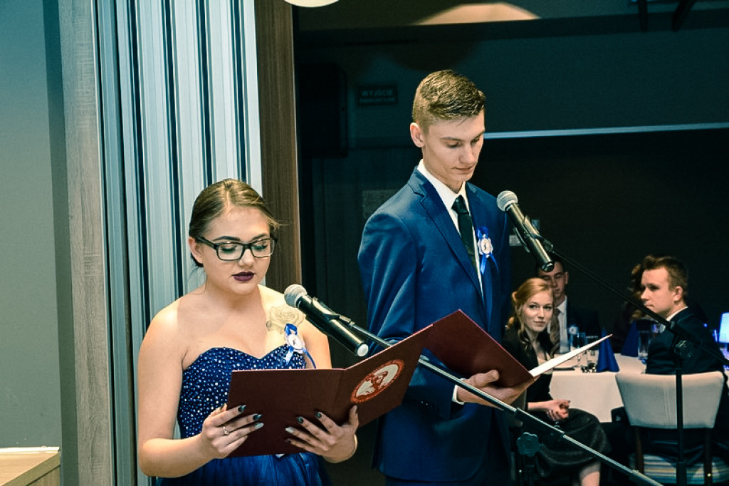 Studniówka Zespołu Szkół Budowlanych w Brzegu [fotogaleria]