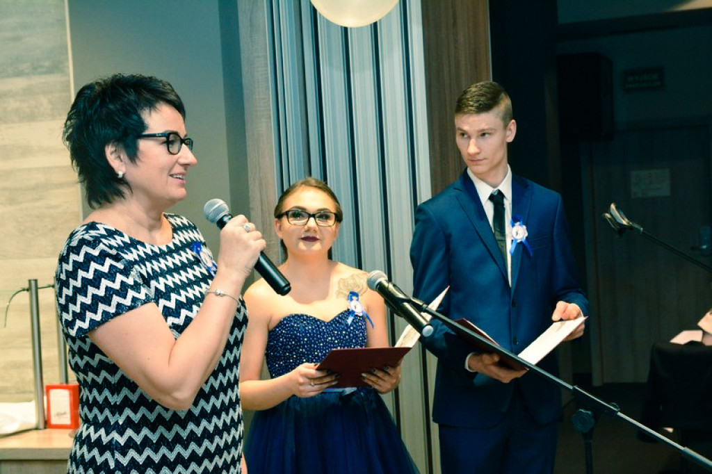 Studniówka Zespołu Szkół Budowlanych w Brzegu [fotogaleria]