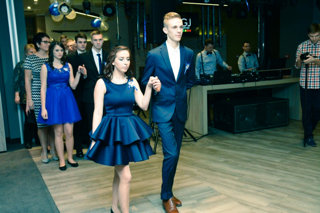 Studniówka Zespołu Szkół Budowlanych w Brzegu [fotogaleria]