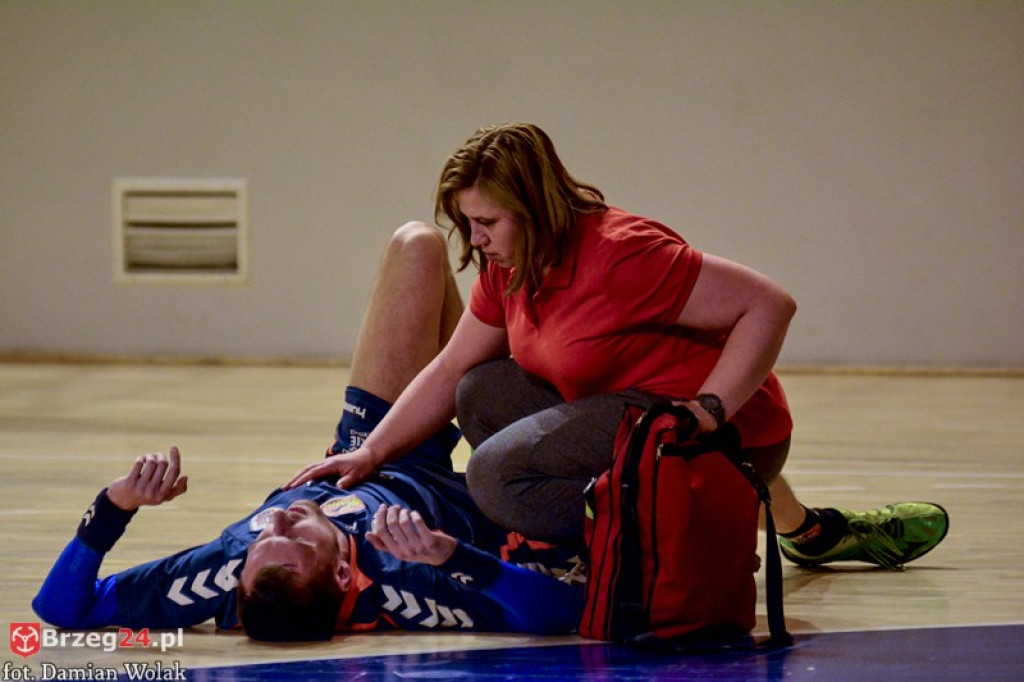 Olimp nokautuje rywali. Dobry mecz w wykonaniu Olimpijczyków.