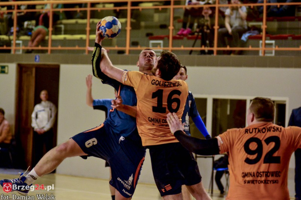 Olimp nokautuje rywali. Dobry mecz w wykonaniu Olimpijczyków.