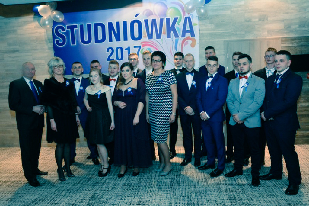 Studniówka Zespołu Szkół Budowlanych w Brzegu [fotogaleria]