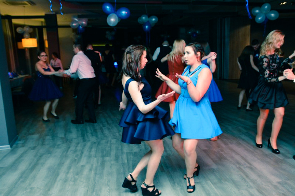 Studniówka Zespołu Szkół Budowlanych w Brzegu [fotogaleria]