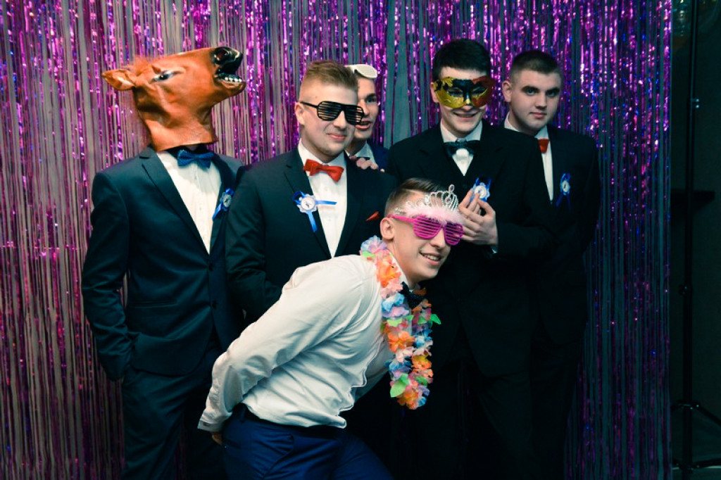 Studniówka Zespołu Szkół Budowlanych w Brzegu [fotogaleria]