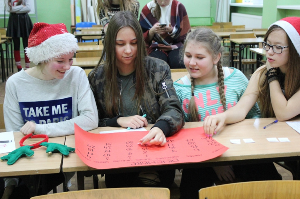 BLIŻEJ ŚWIĄTECZNYCH TRADYCJI KRAJÓW OBCOJĘZYCZNYCH