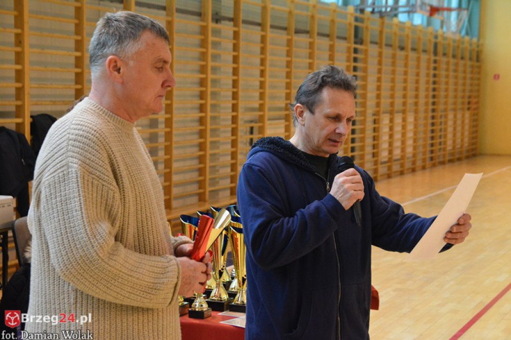 Halowe zawody modelarskie w kategorii F1N w Grodkowie [zdjęcia, wideo]