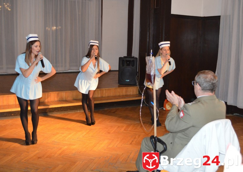 Pożegnanie z mundurem