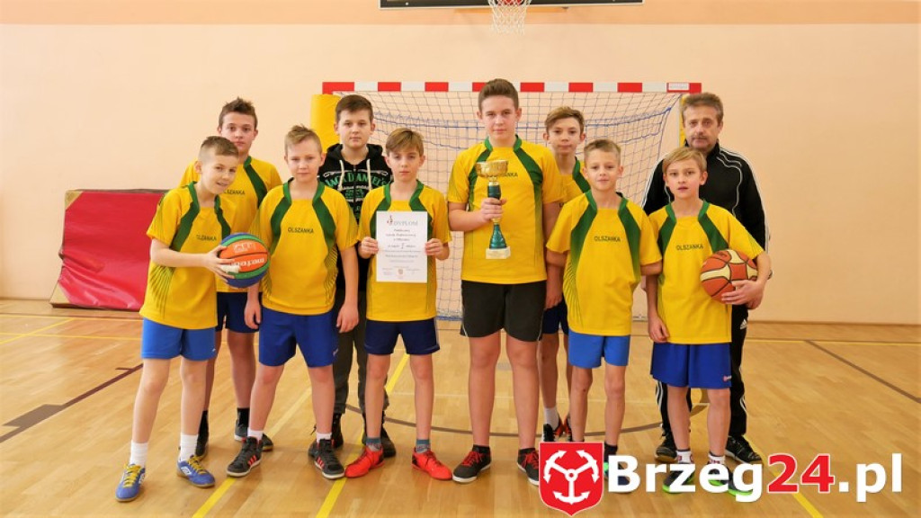 MISTRZOSTWA POWIATU BRZESKIEGO W  MINI PIŁCE KOSZYKOWEJ  CHŁOPCÓW SZKÓŁ PODSTAWOWYCH