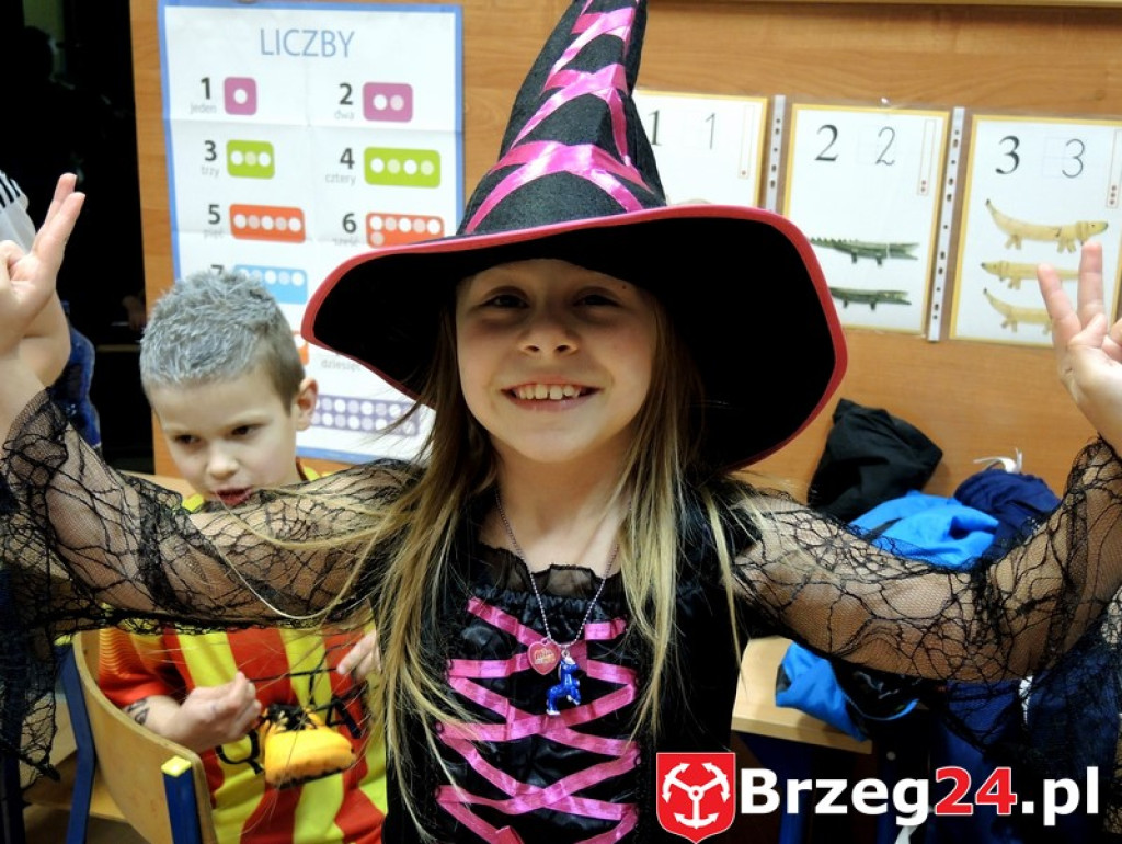 Niech żyje bal ... w ÓSEMCE