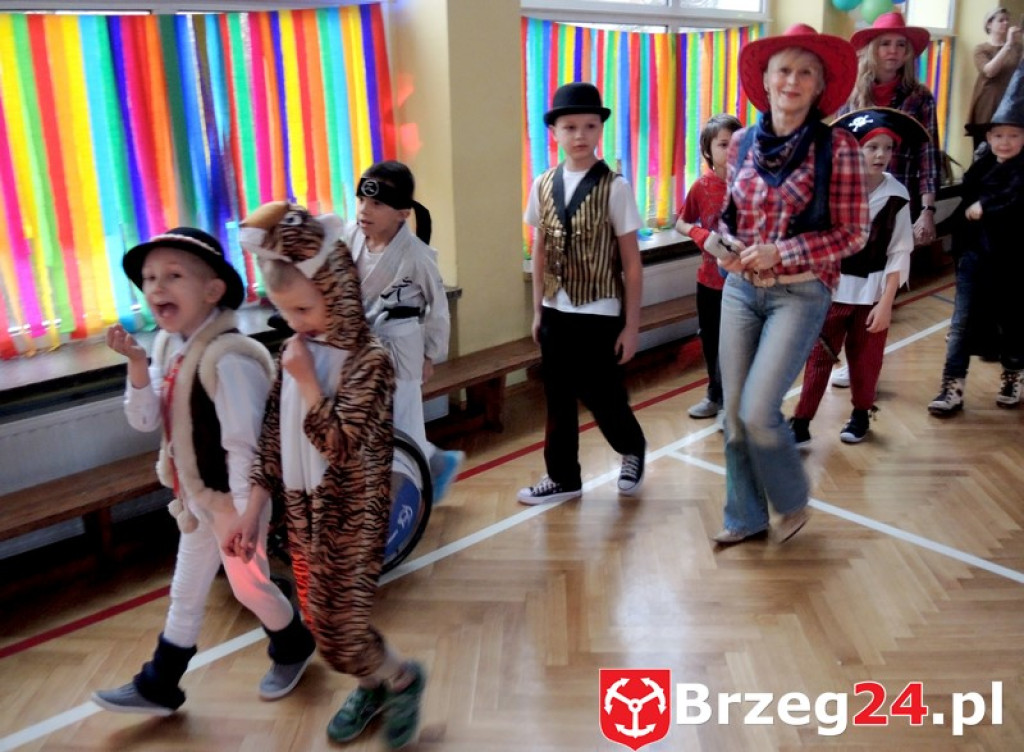 Niech żyje bal ... w ÓSEMCE