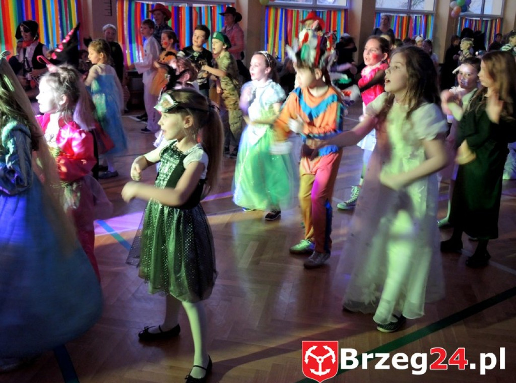 Niech żyje bal ... w ÓSEMCE