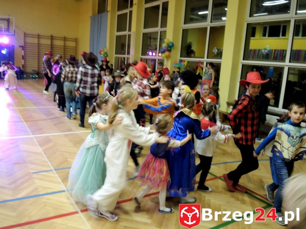 Niech żyje bal ... w ÓSEMCE