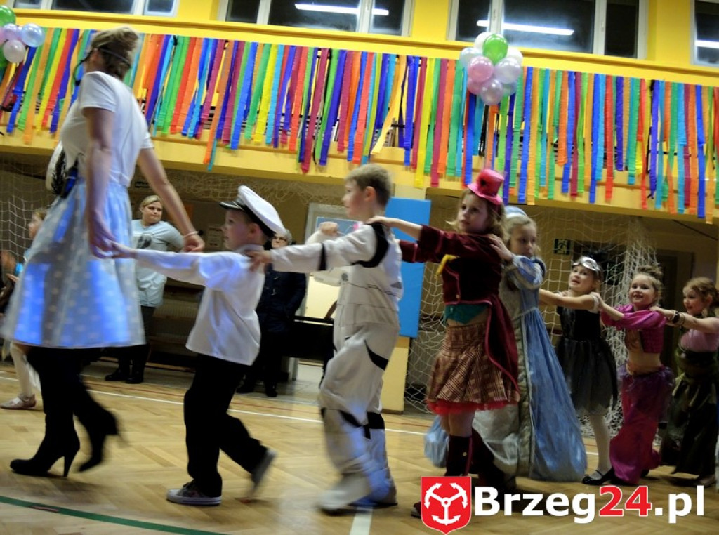 Niech żyje bal ... w ÓSEMCE