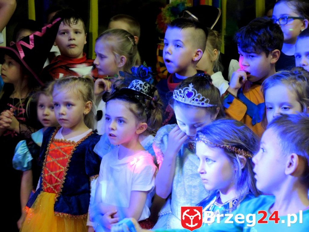 Niech żyje bal ... w ÓSEMCE