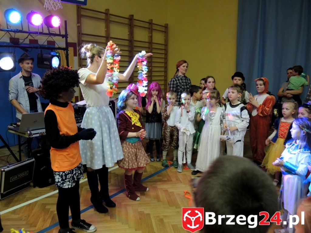 Niech żyje bal ... w ÓSEMCE