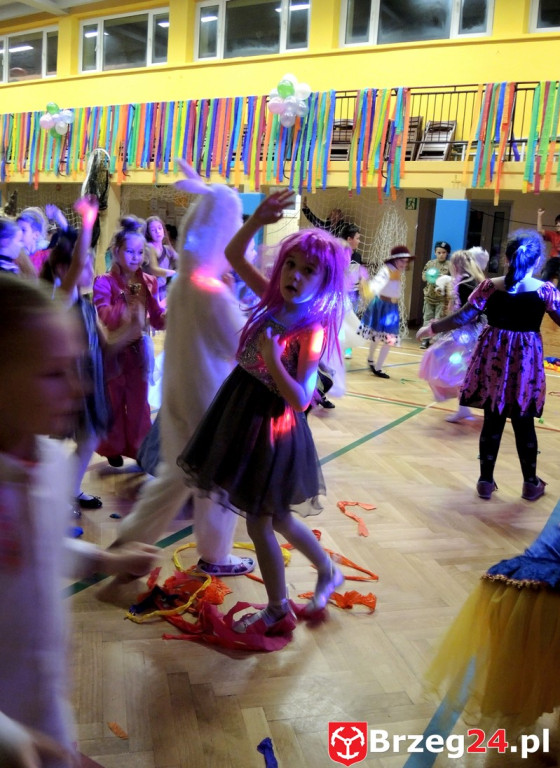 Niech żyje bal ... w ÓSEMCE