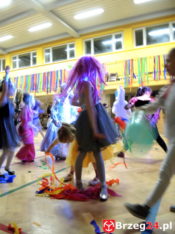 Niech żyje bal ... w ÓSEMCE