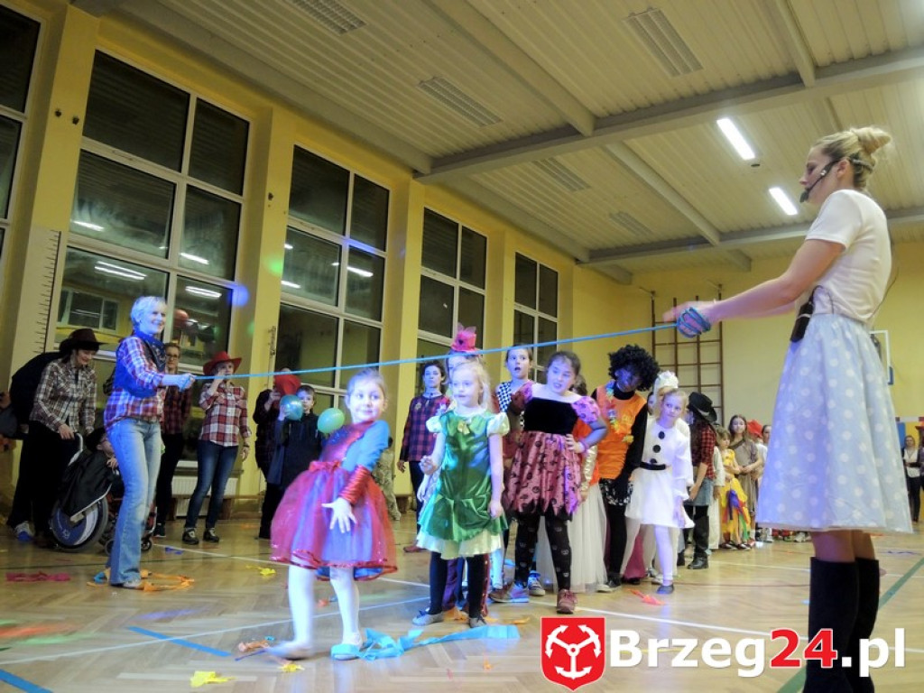 Niech żyje bal ... w ÓSEMCE