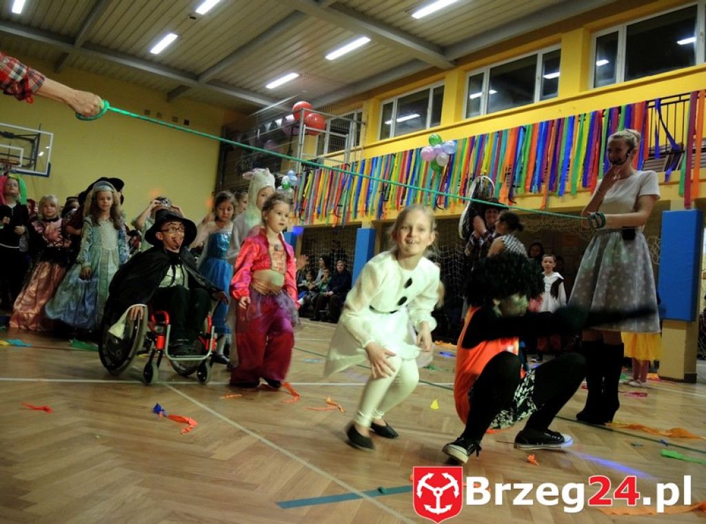 Niech żyje bal ... w ÓSEMCE