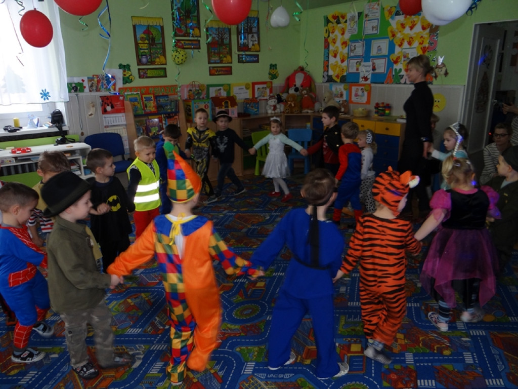 Przedszkolaki z Krzyżowic odwiedziły Krainę Lodu