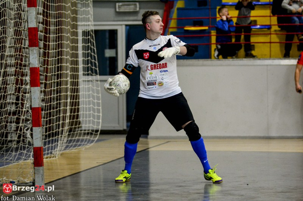 Akademicy wygrywają w starciu z Gredarem