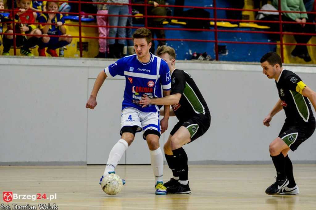 Akademicy wygrywają w starciu z Gredarem