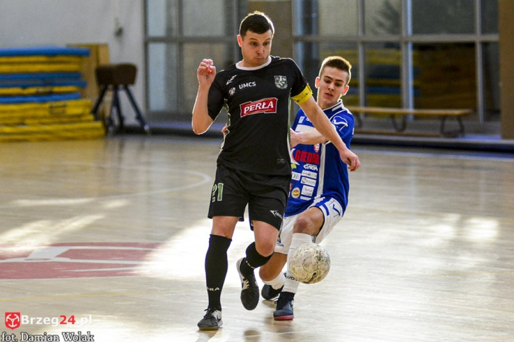 Akademicy wygrywają w starciu z Gredarem